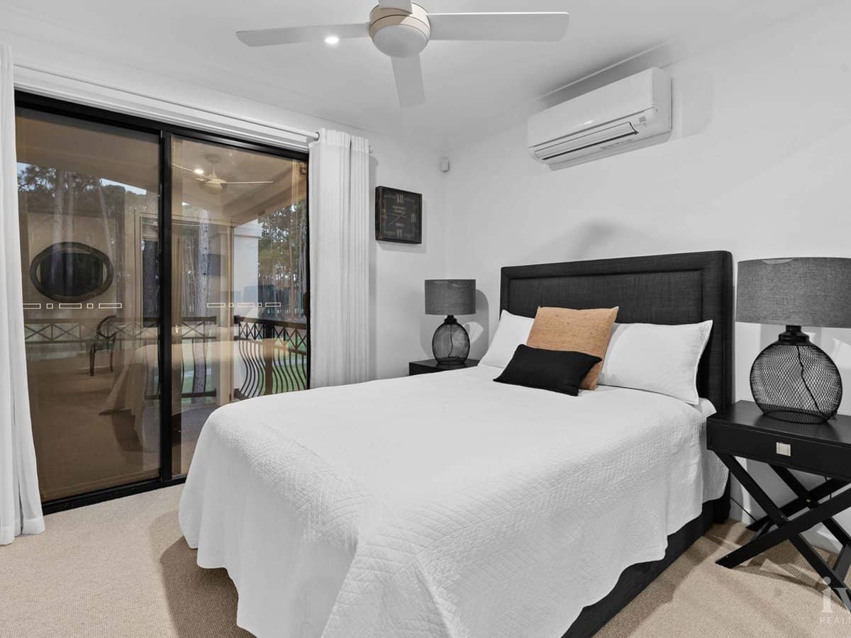 30/23 Santa Barbara Road, Hope Island - Thumbnail 16