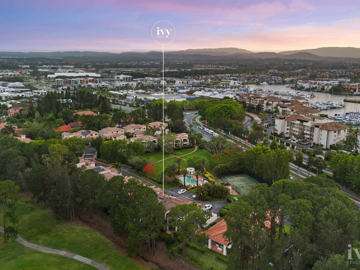 30/23 Santa Barbara Road, Hope Island - Thumbnail 21