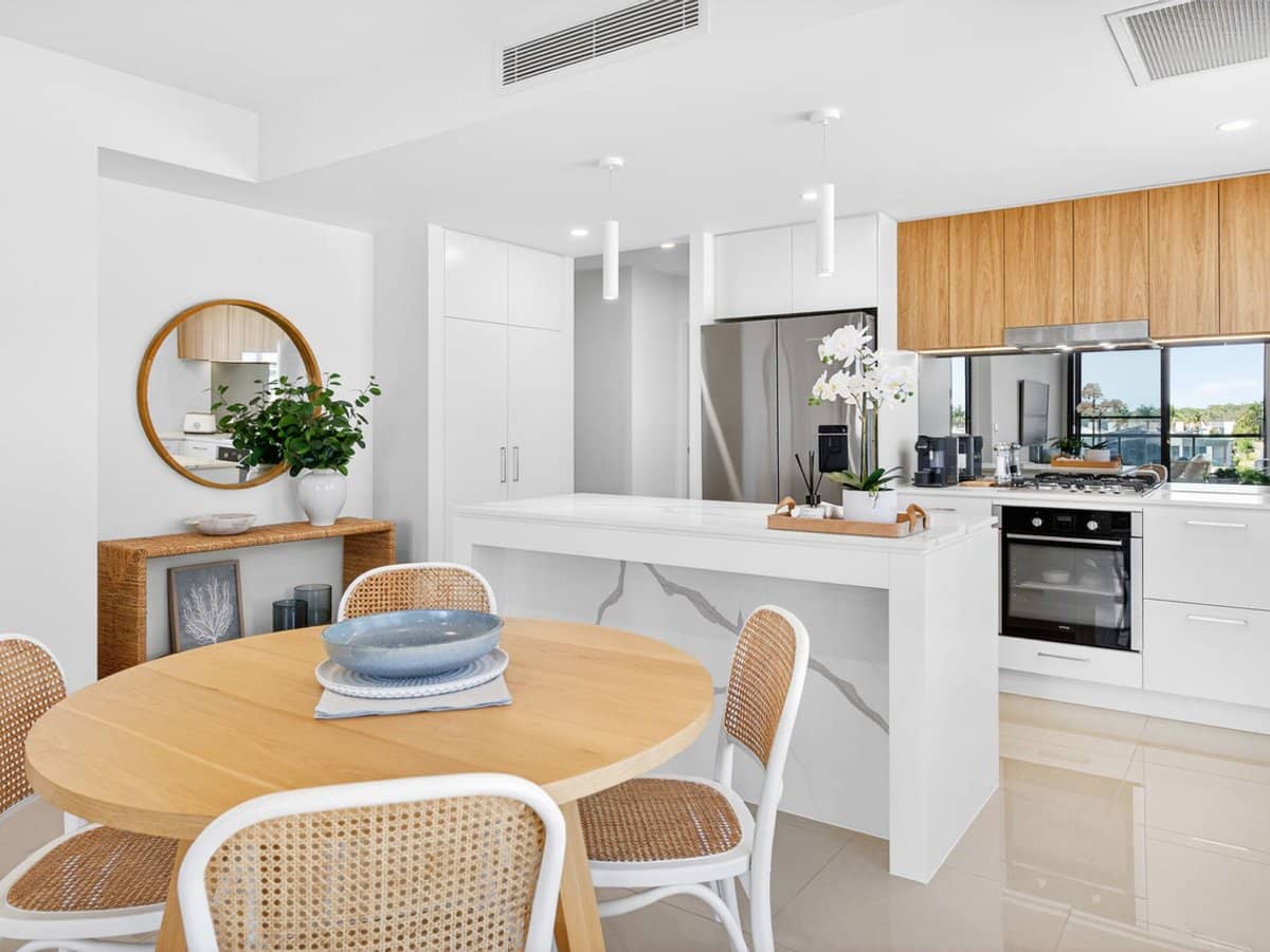 37 Sickle Avenue, HOPE ISLAND - Thumbnail 5