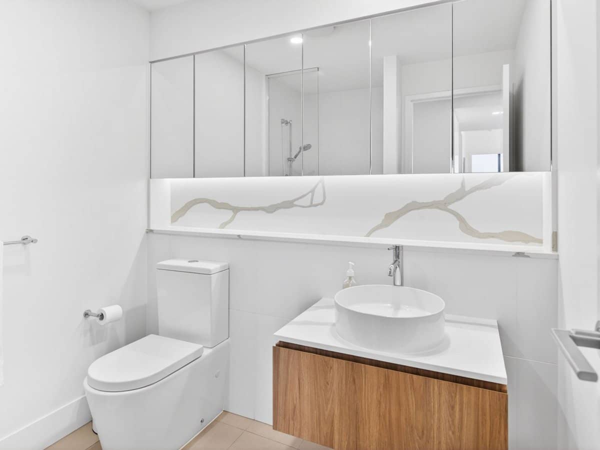 37 Sickle Avenue, HOPE ISLAND - Thumbnail 14