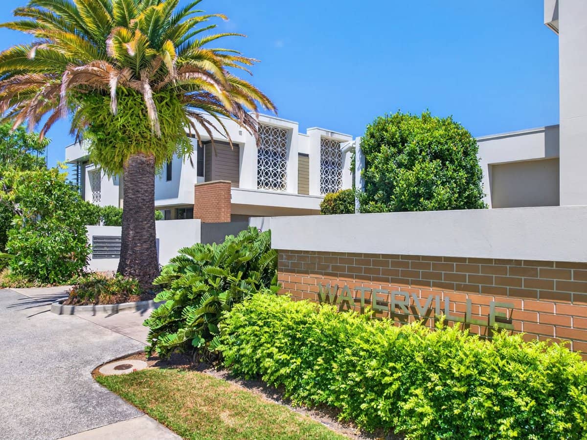 37 Sickle Avenue, HOPE ISLAND - Thumbnail 20