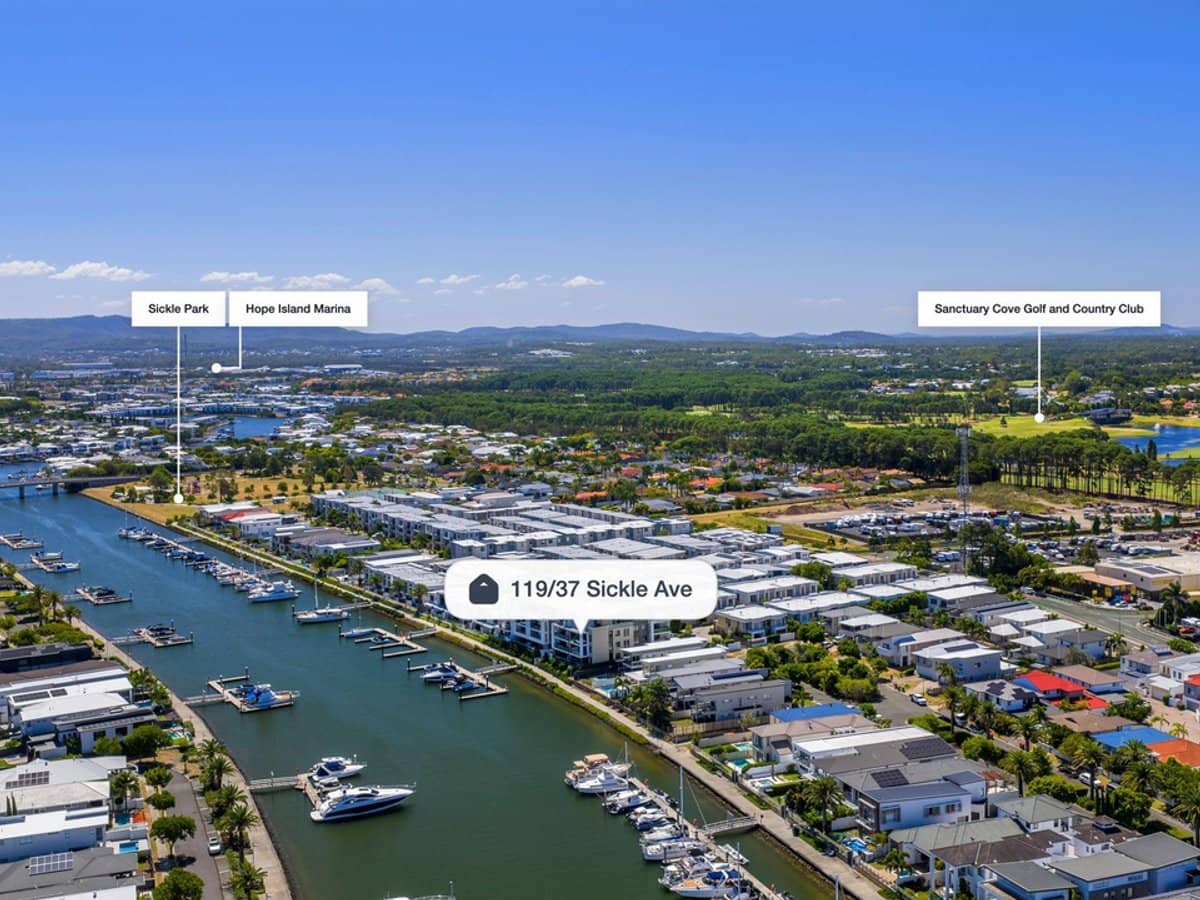 37 Sickle Avenue, HOPE ISLAND - Thumbnail 21