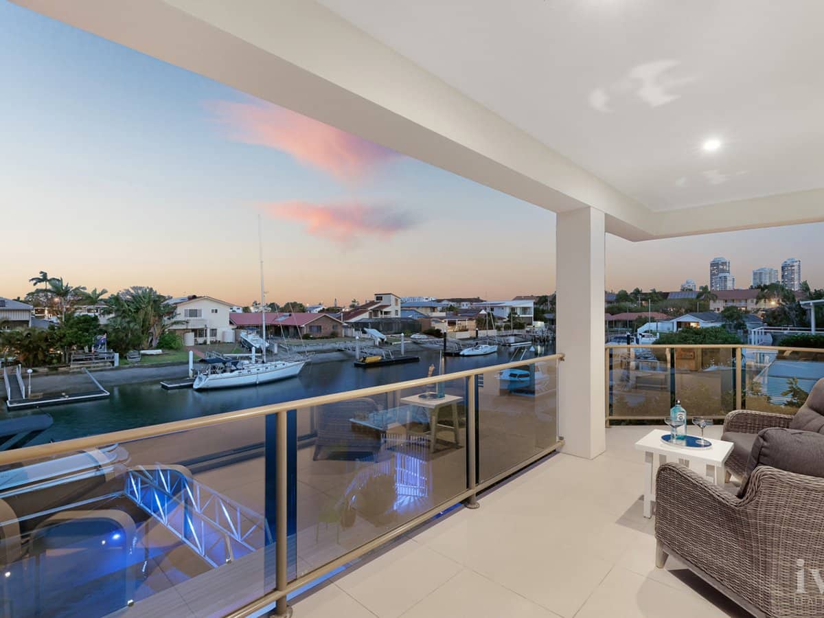 2/107 Bayview Street, Runaway Bay - Thumbnail 15