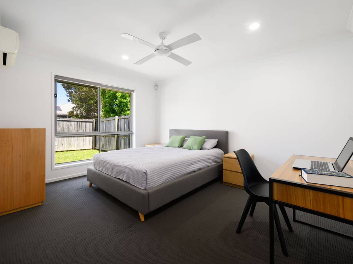 2/2 Mackenzie Street, COOMERA - Thumbnail 18