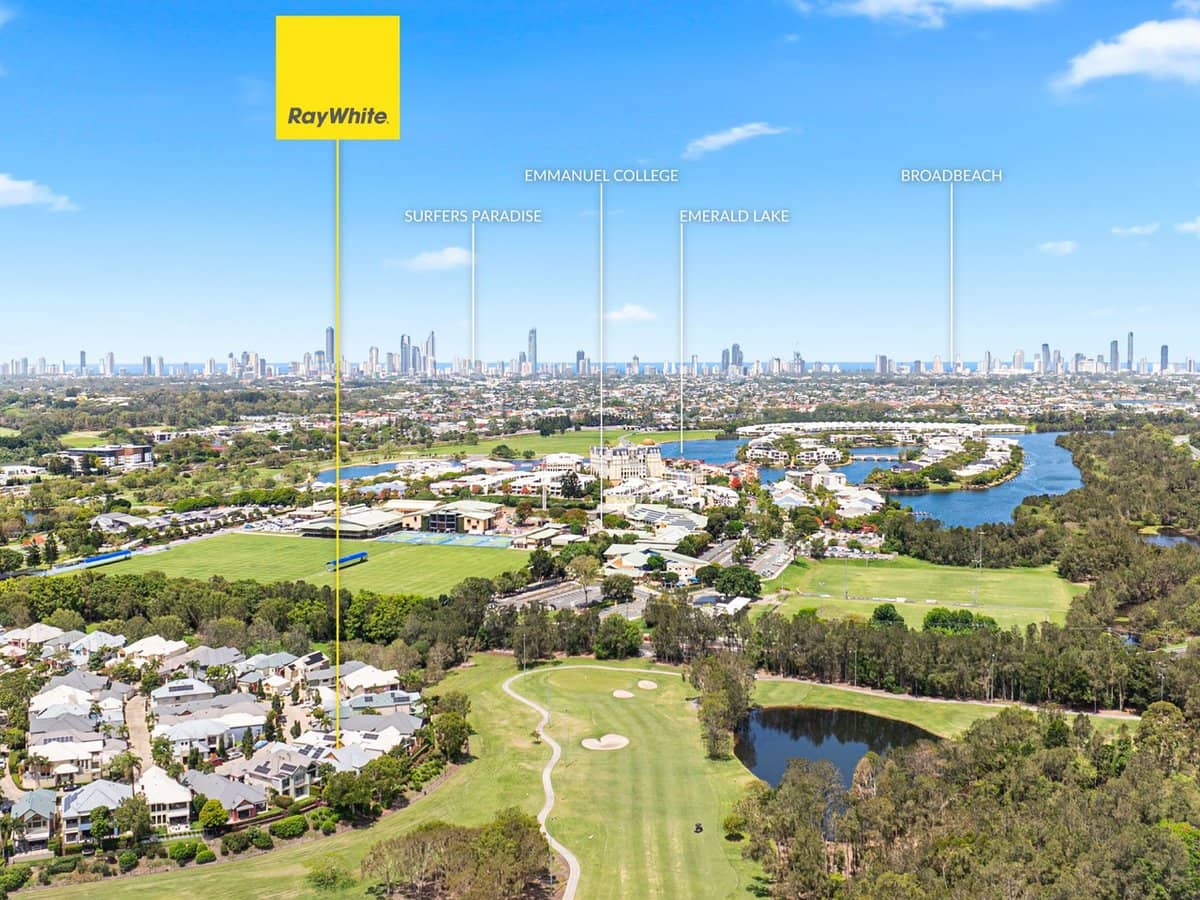 1 The Vistas Drive, Carrara - Thumbnail 1