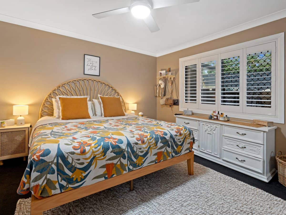 12 Gatton Court, HELENSVALE - Thumbnail 15