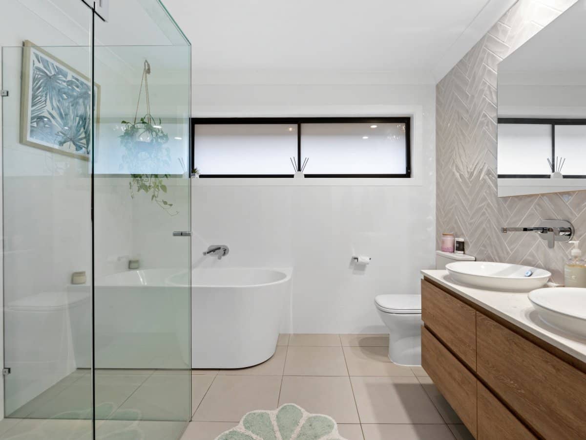 12 Gatton Court, HELENSVALE - Thumbnail 20