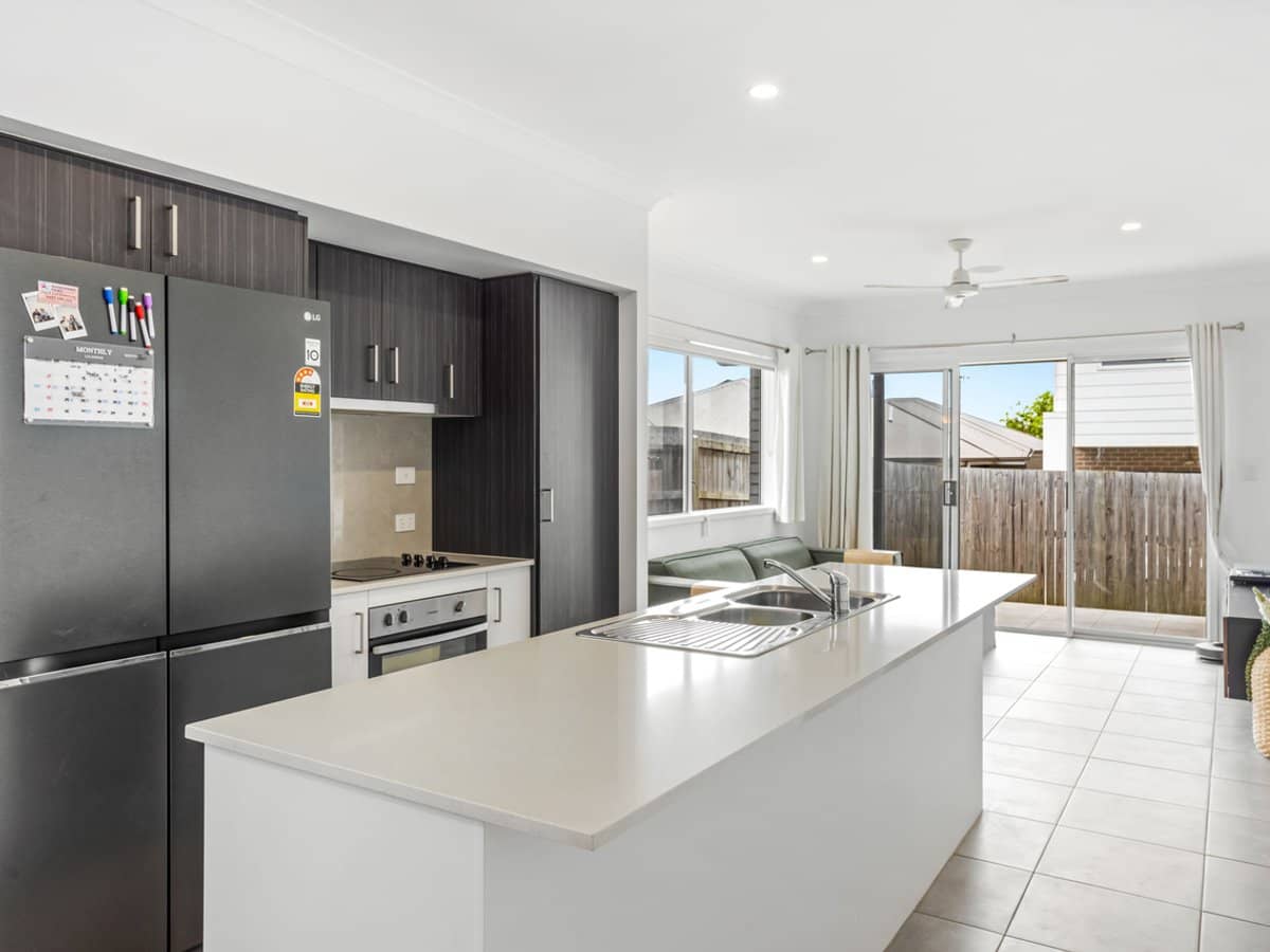 23 Forrestdale Street, COOMERA - Thumbnail 3