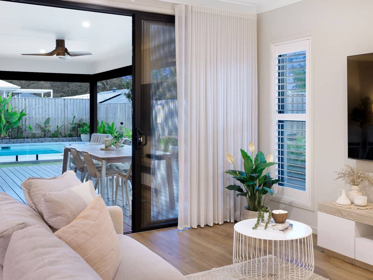 9 Lone Pine Circuit, UPPER COOMERA - Thumbnail 12