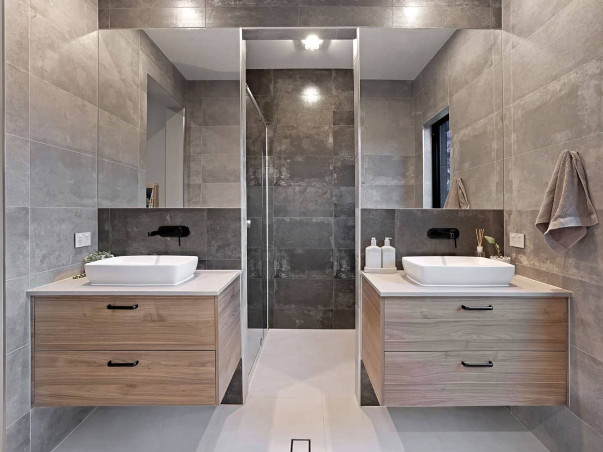 9 Lone Pine Circuit, UPPER COOMERA - Thumbnail 18