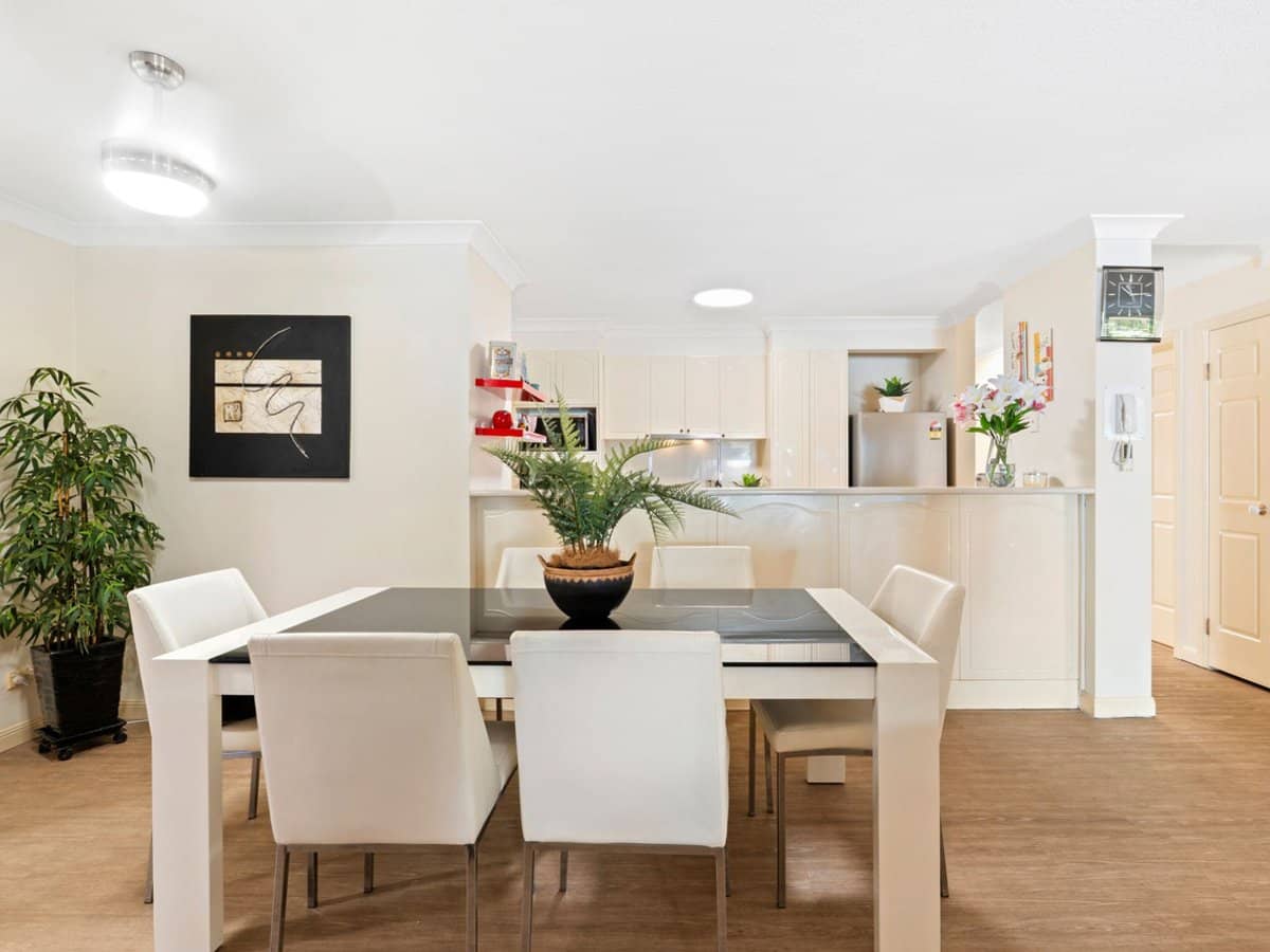 Parkview 4/100 Cotlew Street East, Southport - Thumbnail 8