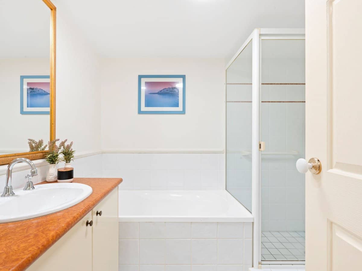 Parkview 4/100 Cotlew Street East, Southport - Thumbnail 18