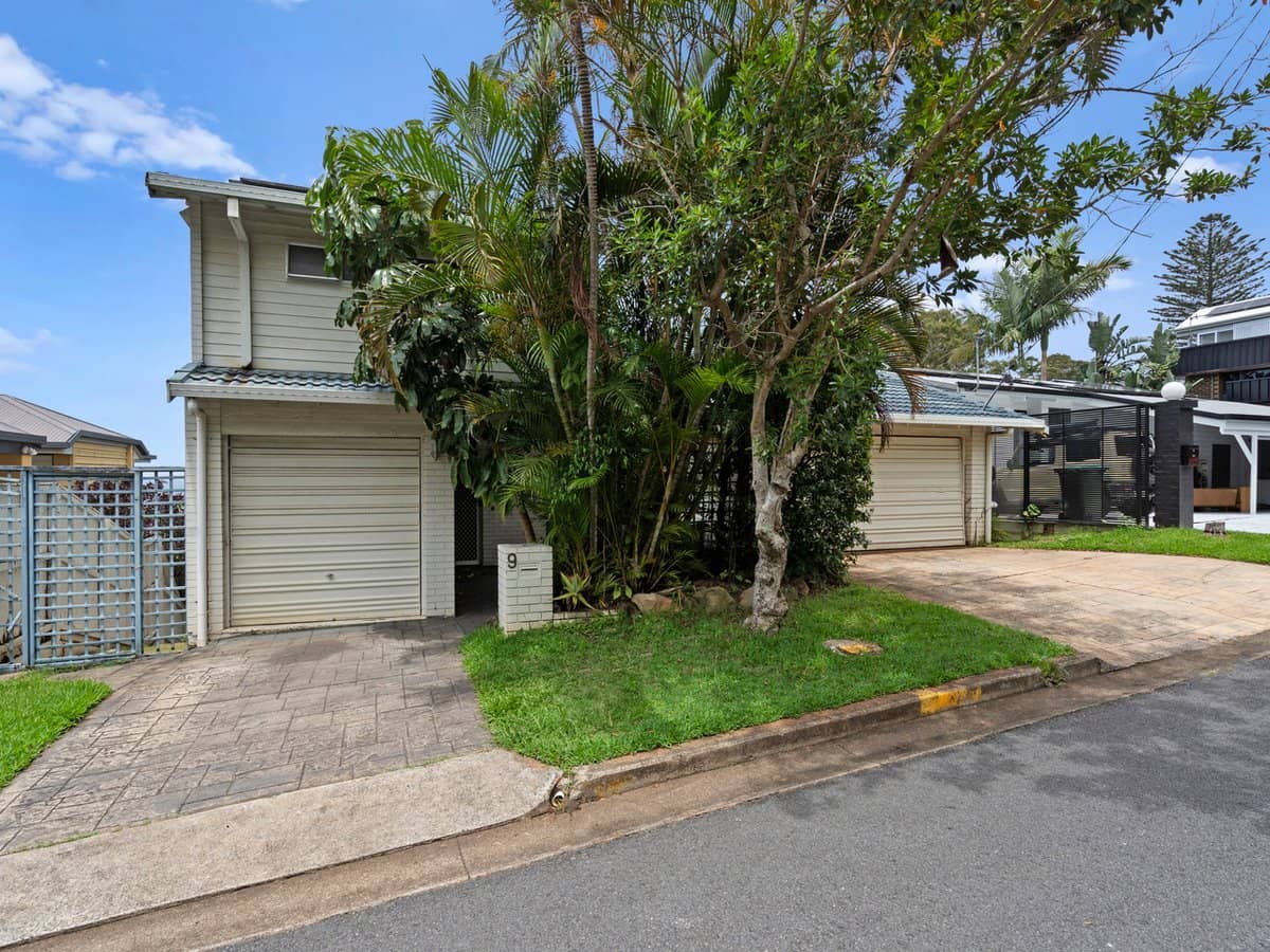 9 Lansell Avenue, CURRUMBIN - Thumbnail 16