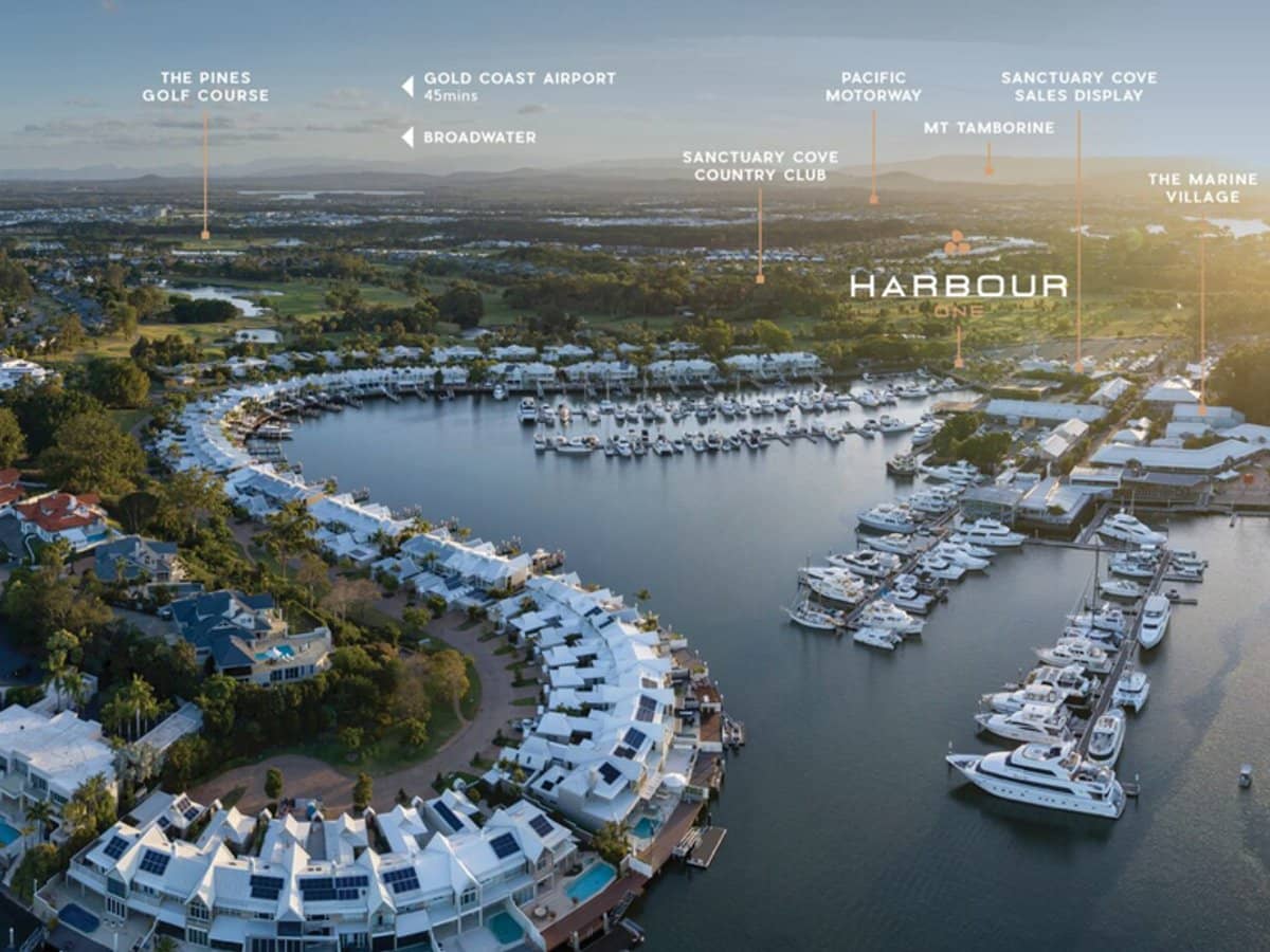 Sanctuary Point, Sanctuary Cove - Thumbnail 1