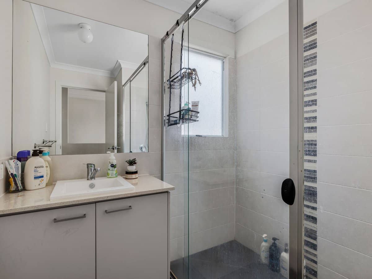 19 Savanna Gardens, PIMPAMA - Thumbnail 12