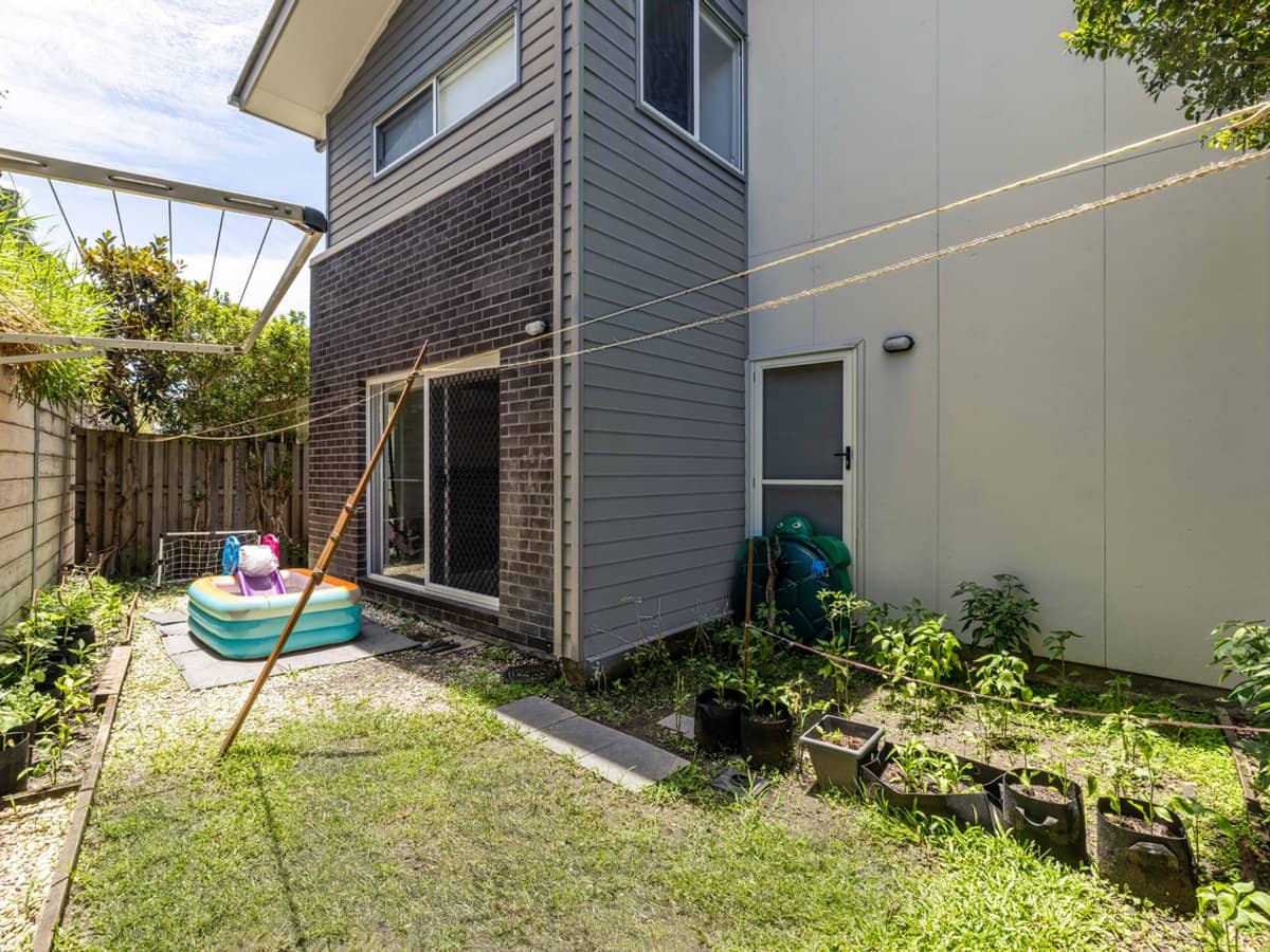 19 Savanna Gardens, PIMPAMA - Thumbnail 14