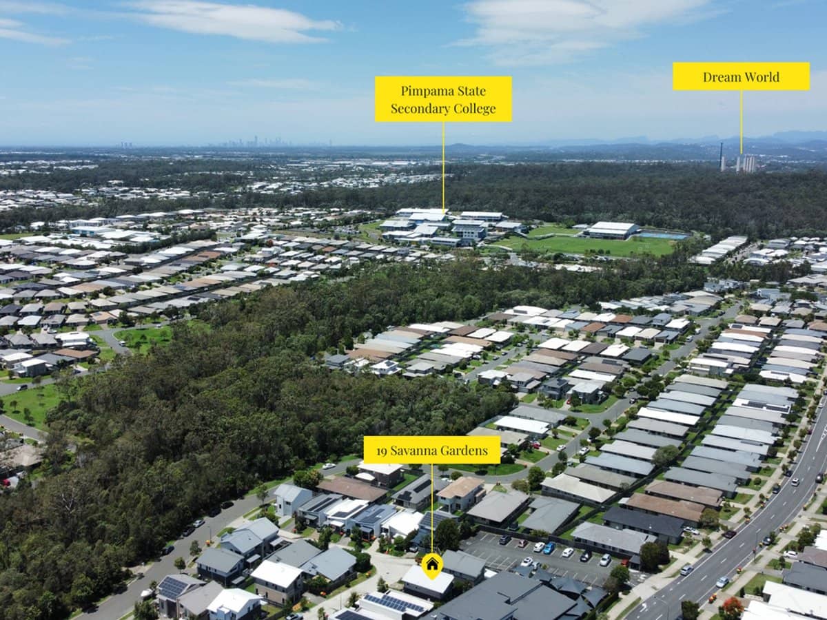 19 Savanna Gardens, PIMPAMA - Thumbnail 16