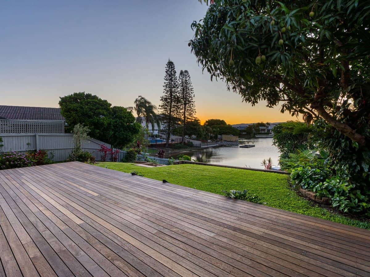 9 Village High Road, Benowa Waters - Thumbnail 5