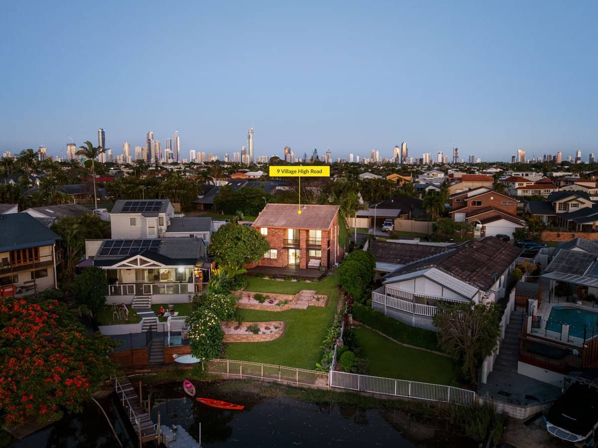 9 Village High Road, Benowa Waters - Thumbnail 22