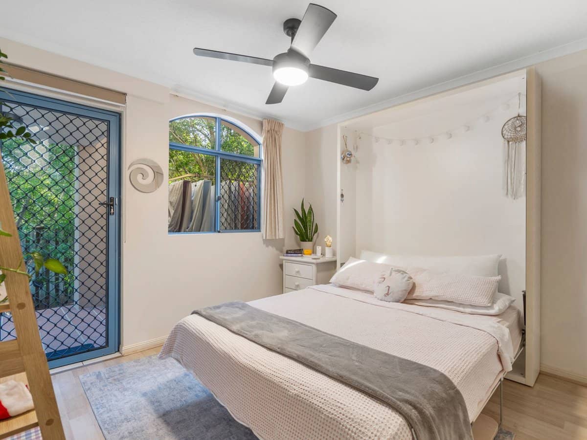 4-10 Monte Carlo Avenue, SURFERS PARADISE - Thumbnail 12