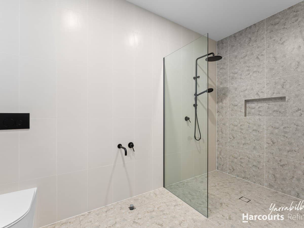 26 Kensington Circuit, YARRABILBA - Thumbnail 12