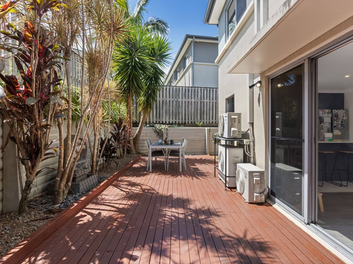 1 Belongil Street, Pacific Pines - Thumbnail 6