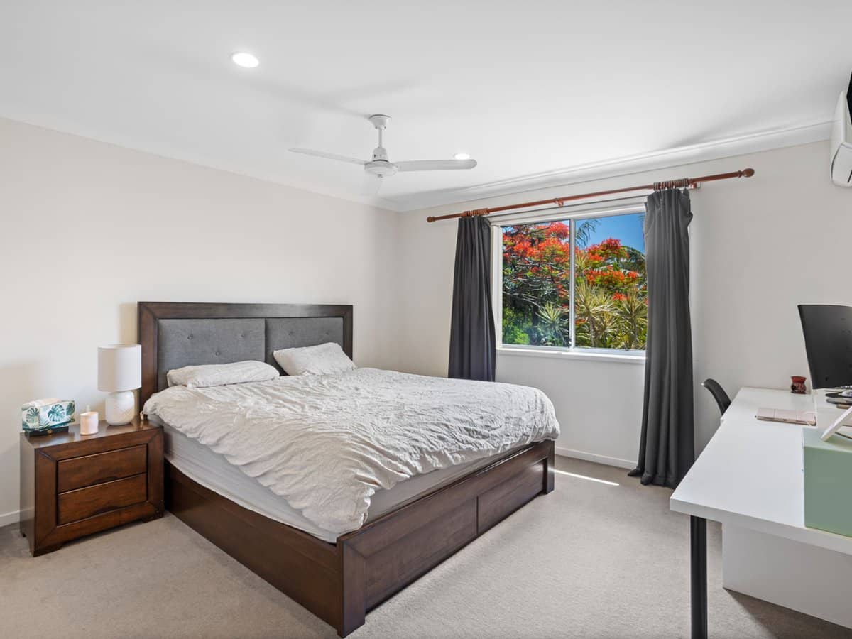 1 Belongil Street, Pacific Pines - Thumbnail 7