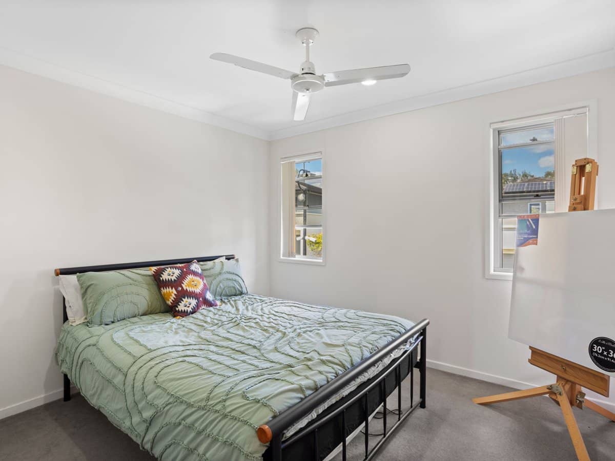 1 Belongil Street, Pacific Pines - Thumbnail 10