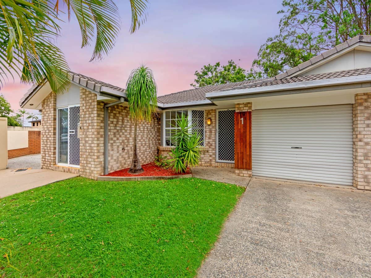 15 Yaun Street, COOMERA - Thumbnail 1