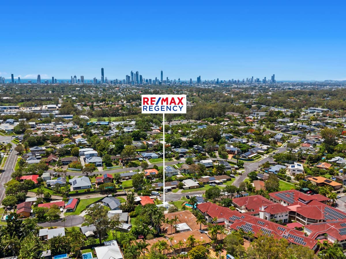 30 Patura Drive, ASHMORE - Thumbnail 22