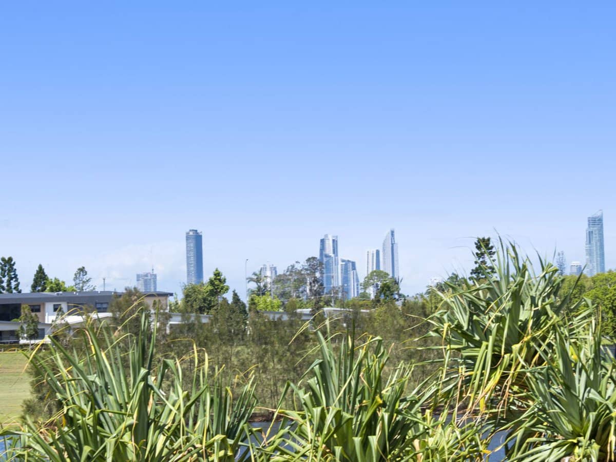 5055 Emerald Island Drive, Carrara - Thumbnail 13