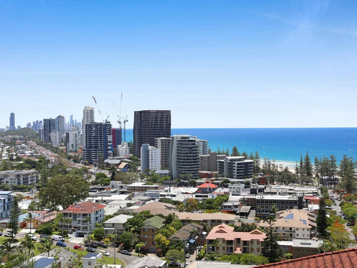 55 George Street, BURLEIGH HEADS - Thumbnail 15