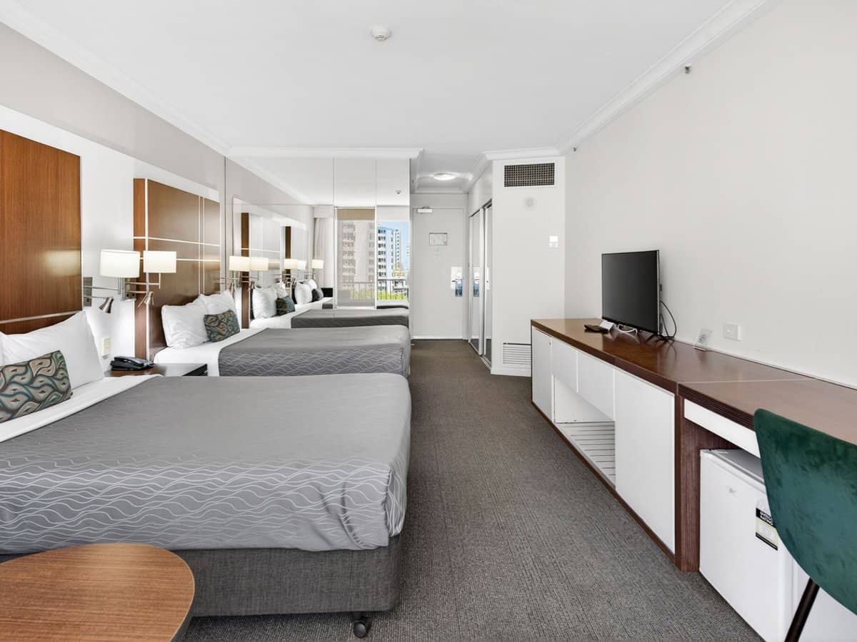 22 View Avenue, Surfers Paradise - Thumbnail 13