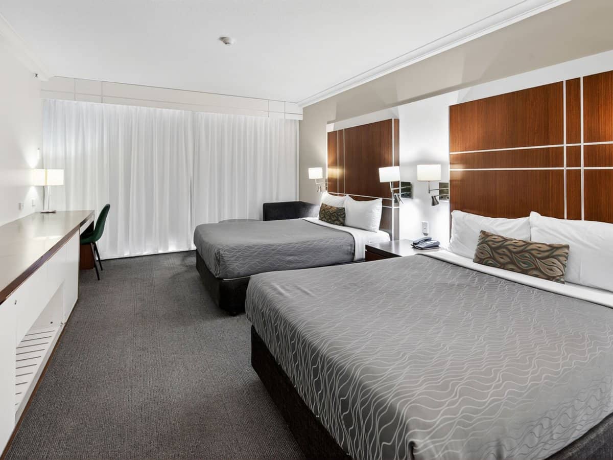 22 View Avenue, Surfers Paradise - Thumbnail 16