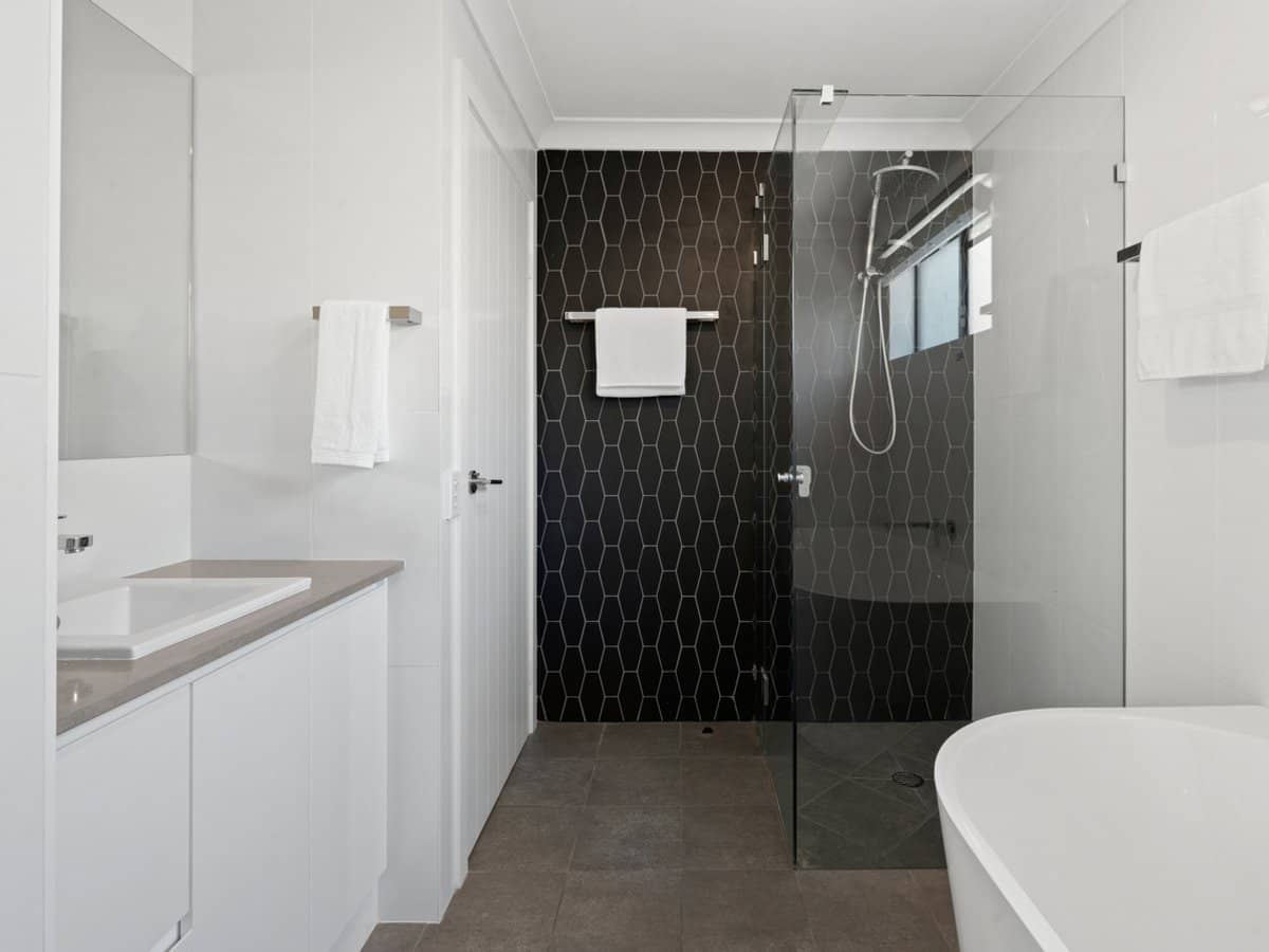 72 Riversdale Road, OXENFORD - Thumbnail 28