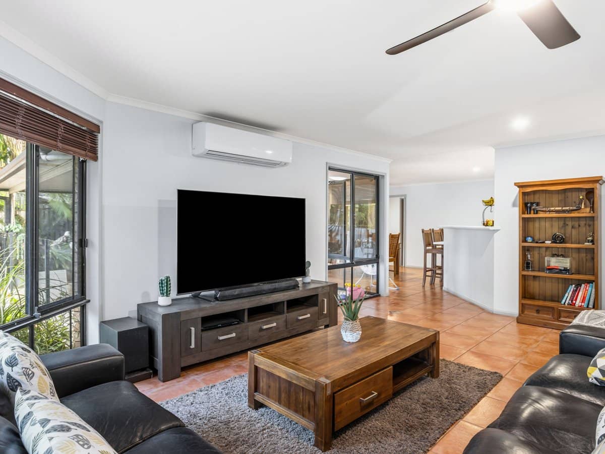 20 Kosrae Street, Pacific Pines - Thumbnail 5