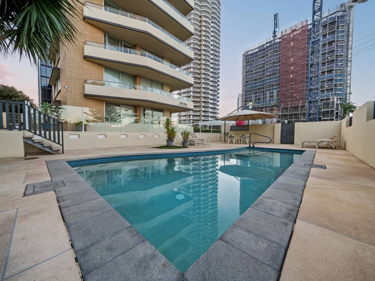 82 The Esplanade, Burleigh Heads - Thumbnail 17