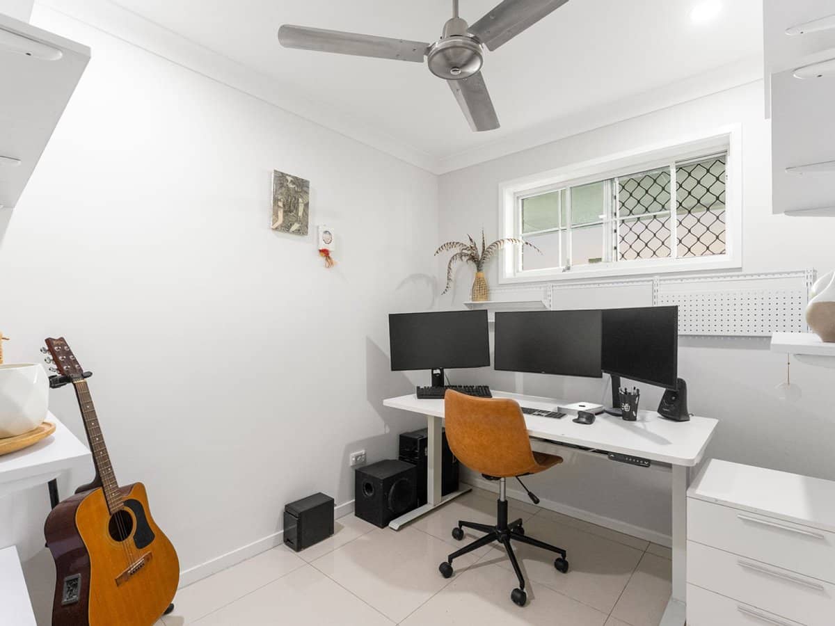 22 Beitz Avenue, LABRADOR - Thumbnail 28