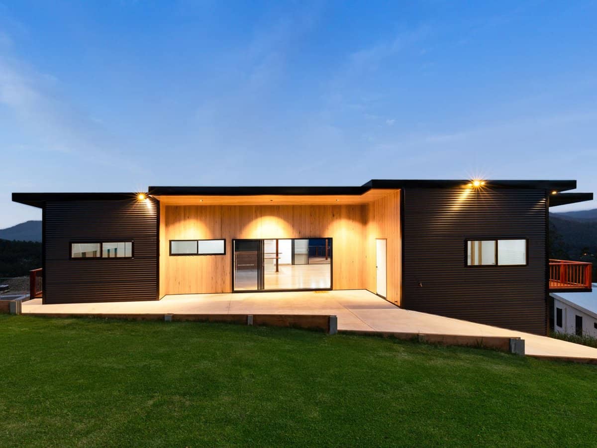 57 Regal Drive, Canungra - Thumbnail 1