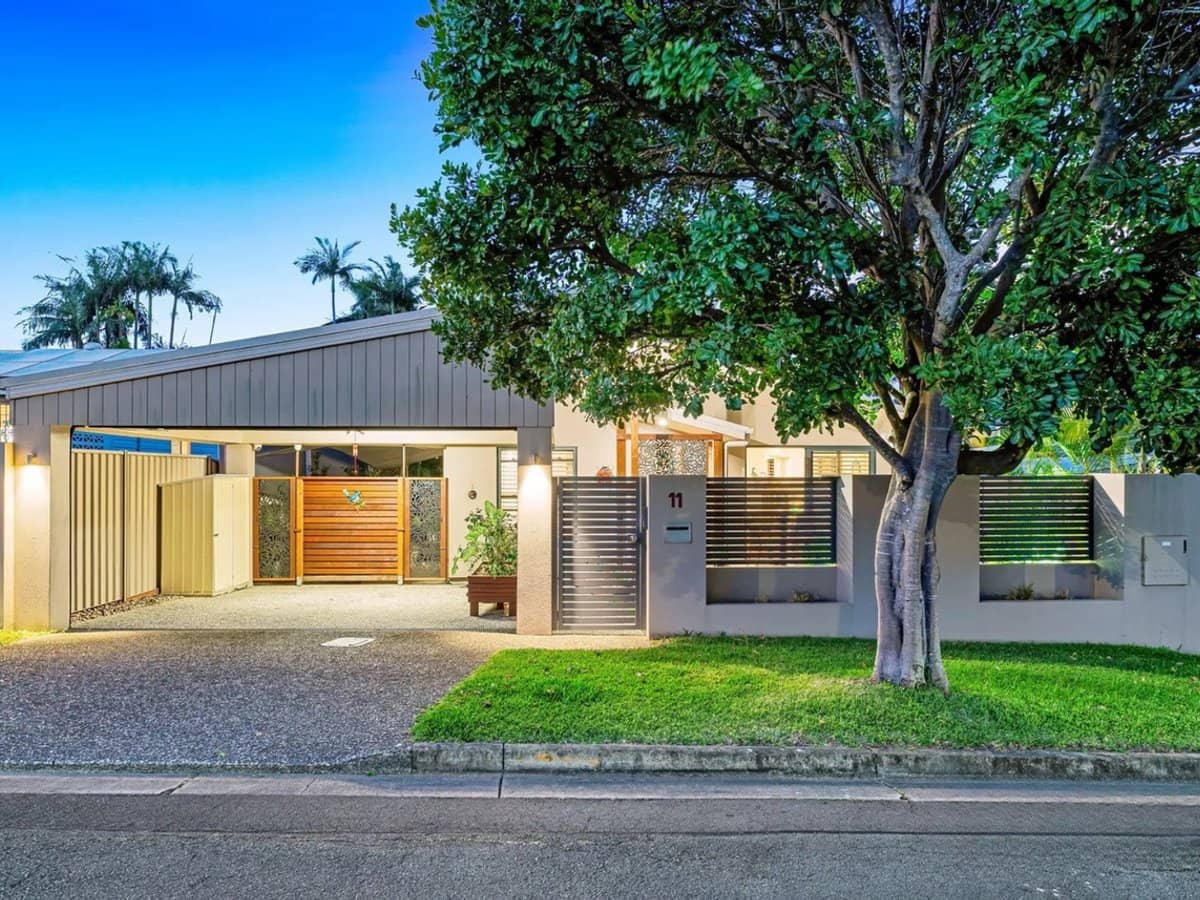 11 First Avenue, LABRADOR - Thumbnail 3