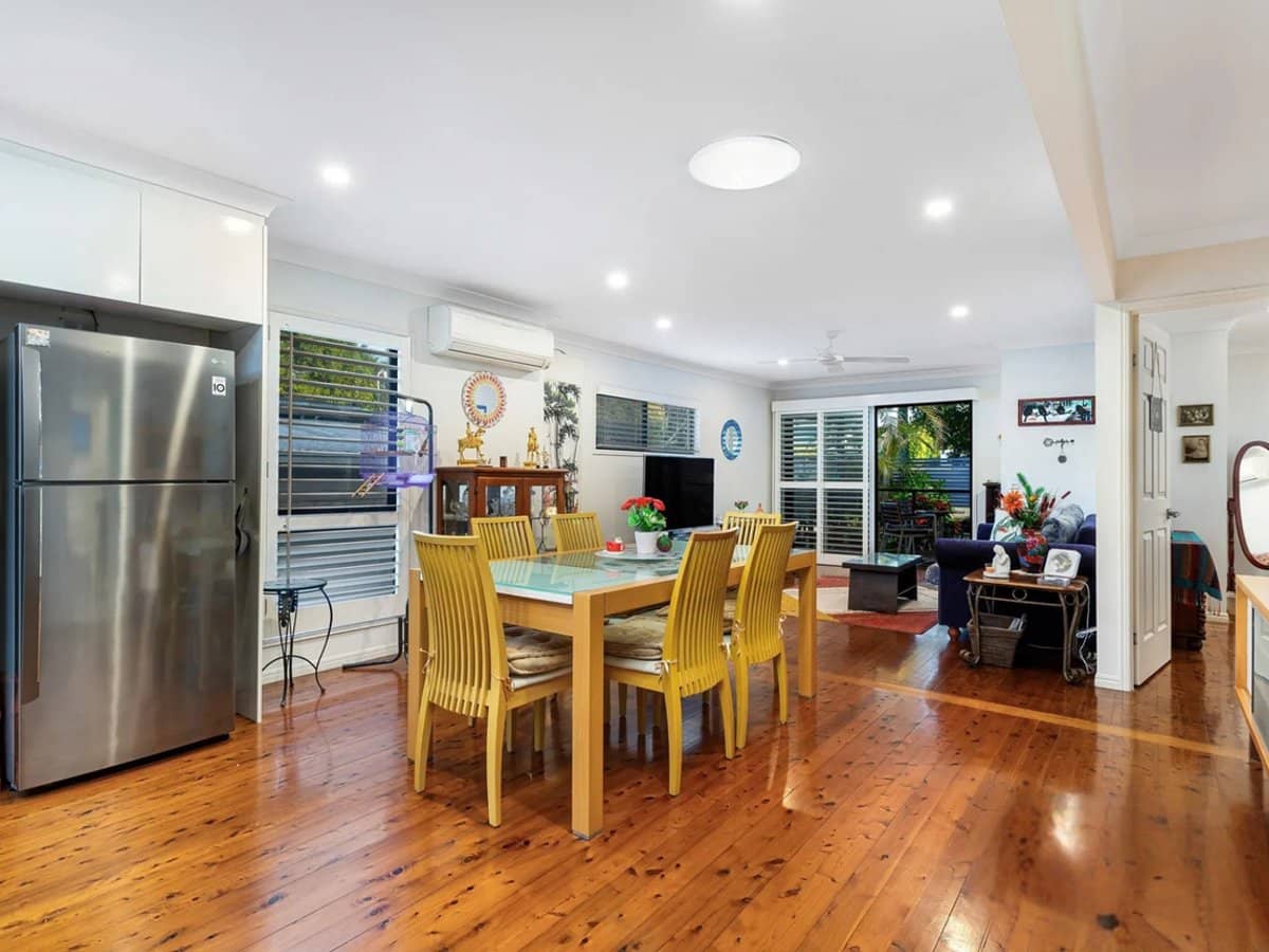 11 First Avenue, LABRADOR - Thumbnail 9