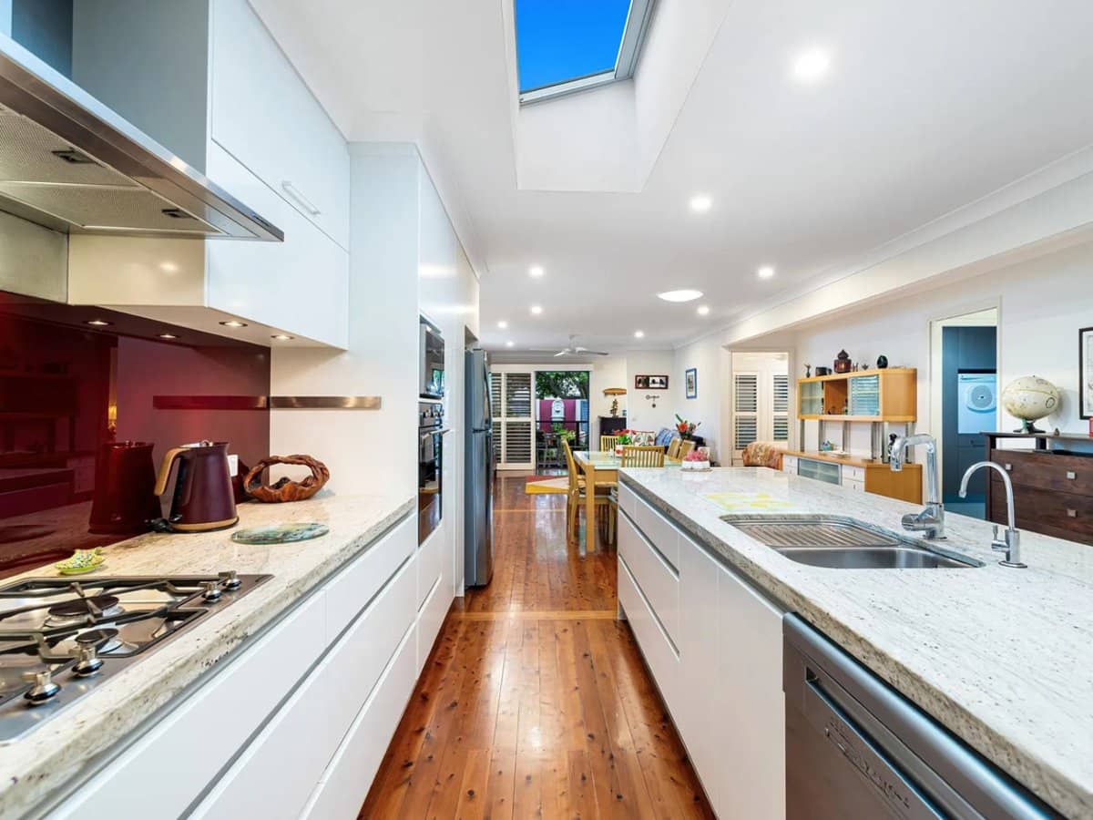 11 First Avenue, LABRADOR - Thumbnail 11