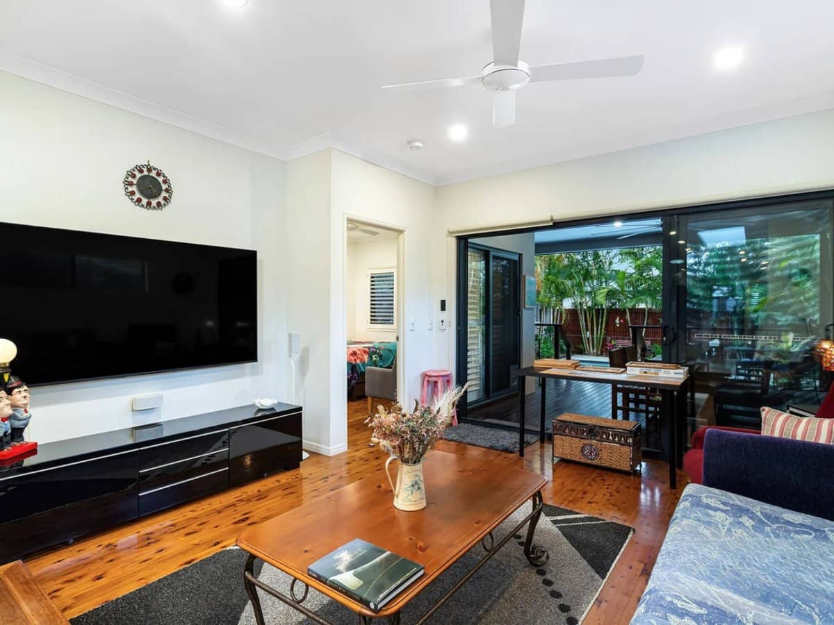 11 First Avenue, LABRADOR - Thumbnail 12