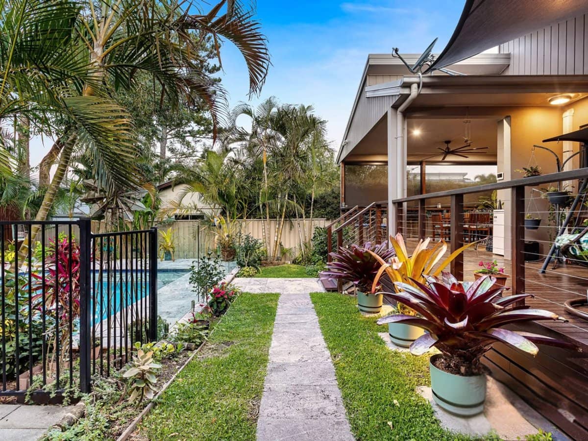 11 First Avenue, LABRADOR - Thumbnail 20