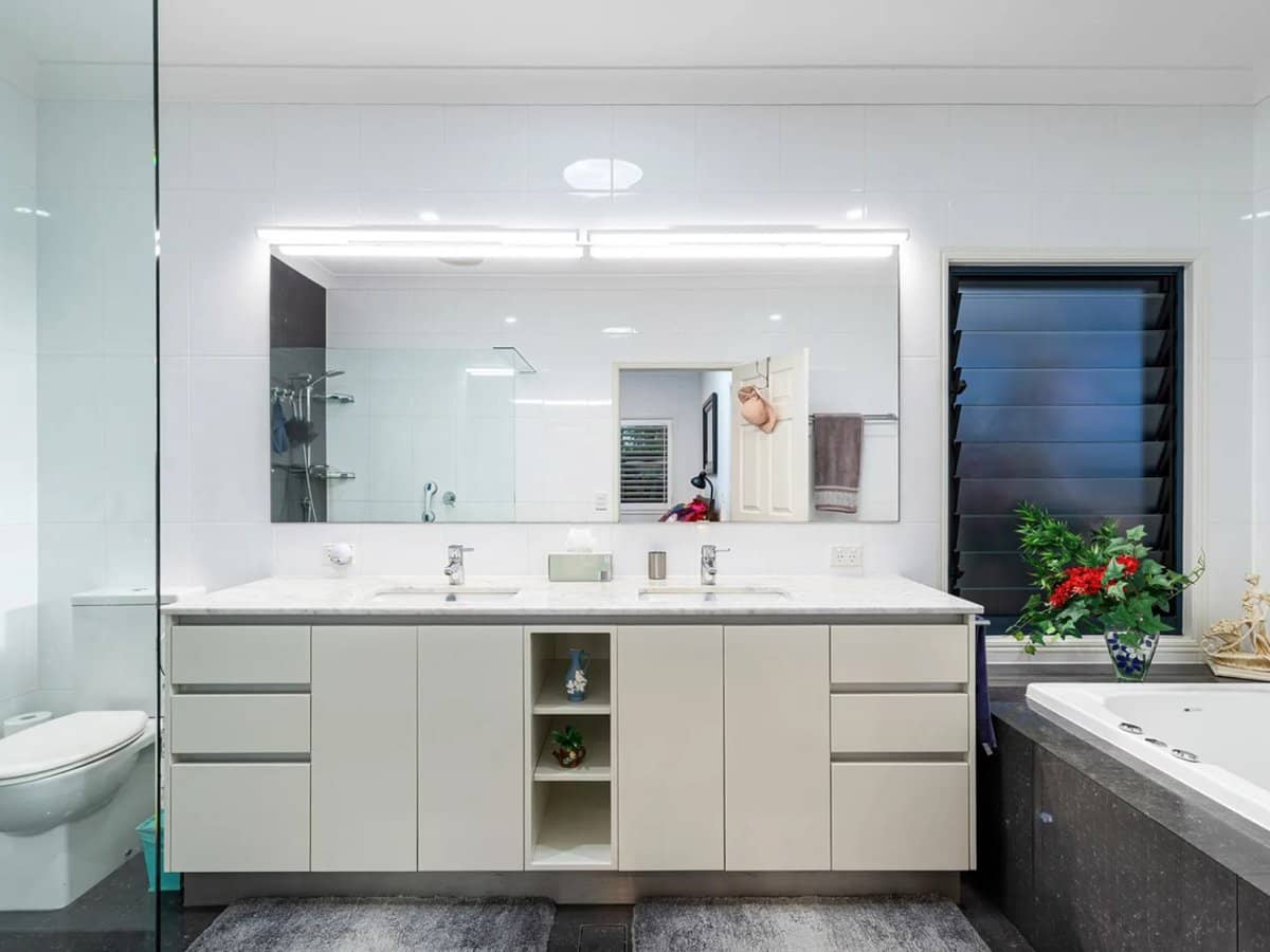 11 First Avenue, LABRADOR - Thumbnail 23