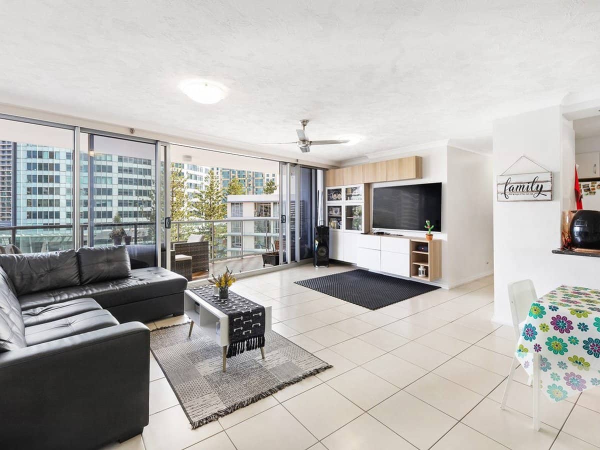 5 Clifford Street, SURFERS PARADISE - Thumbnail 3