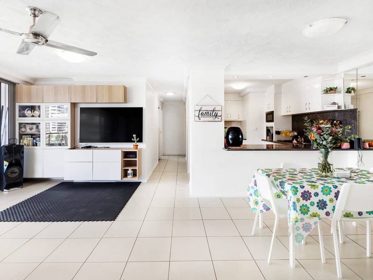 5 Clifford Street, SURFERS PARADISE - Thumbnail 4