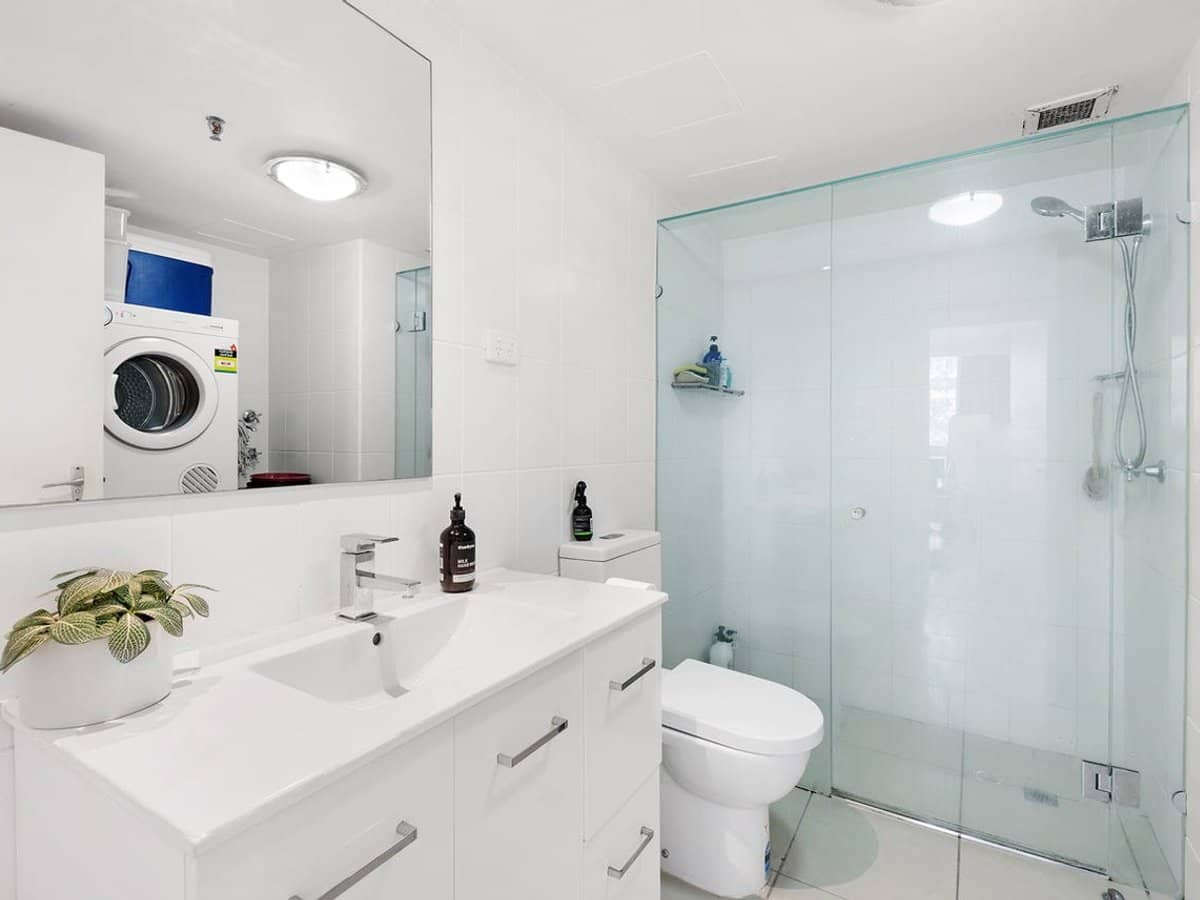 5 Clifford Street, SURFERS PARADISE - Thumbnail 10