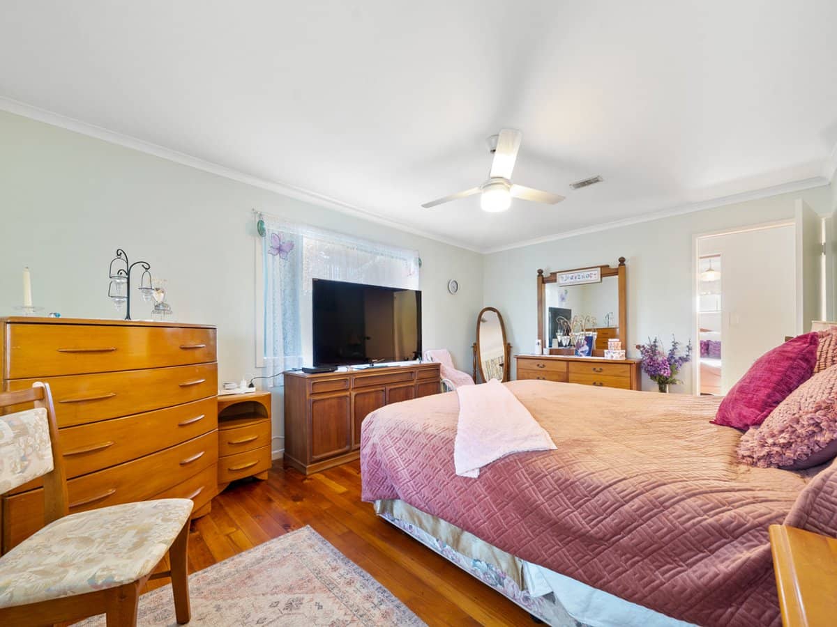 112 Lehmans Road, BEENLEIGH - Thumbnail 6