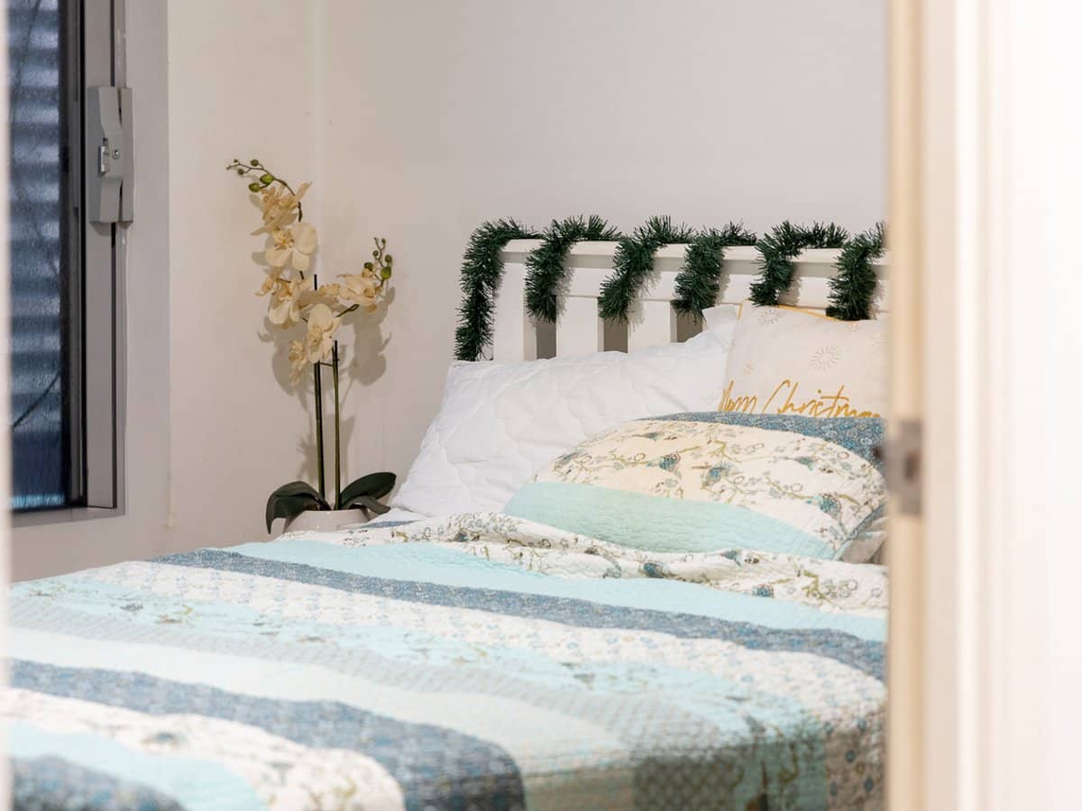 6-8 Waterford Court, BUNDALL - Thumbnail 7